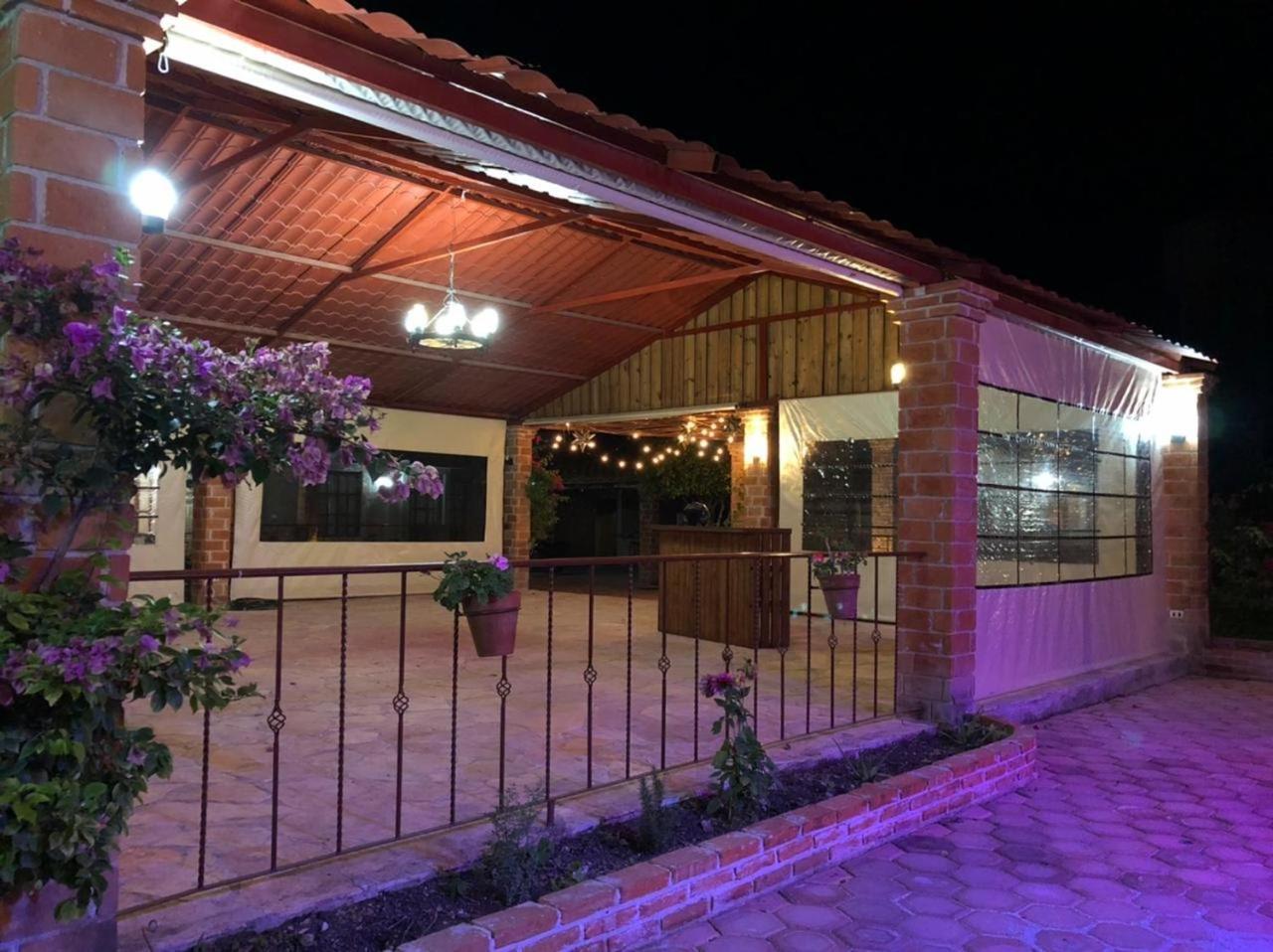 Hotel Posada Rancho Los Laureles El Rosario Xochitiopan エクステリア 写真